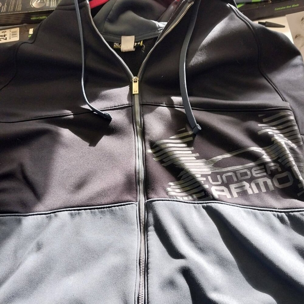 Under Armour Men’s Full Zip Hoodie Sweatshirt in Size 2XL Charcoal Gray